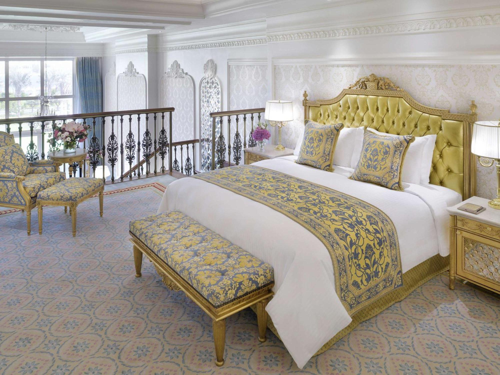 Raffles The Palm Hotel Dubai Exterior photo